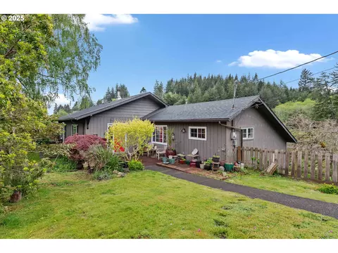 93648 W Mill Ln, Coos Bay, OR 97420