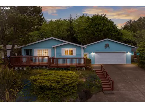 365 NE 70th Dr, Newport, OR 97365