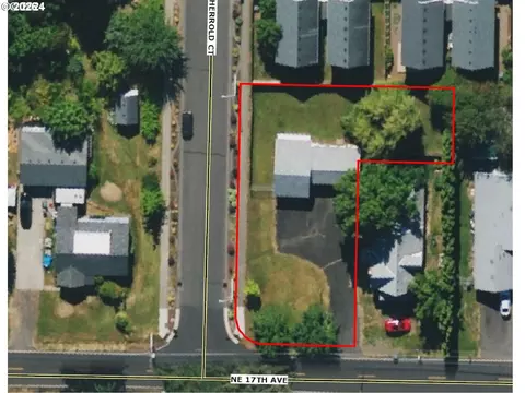 1675 NE Herrold Ct, Hillsboro, OR 97124