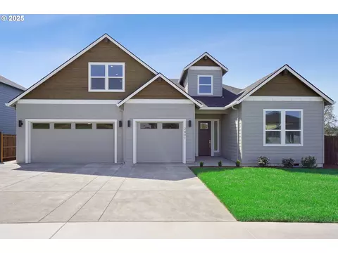 2401 SE Foxtrot St, La Center, WA 98629