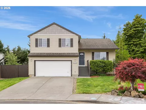 33696 SE Davona Dr, Scappoose, OR 97056