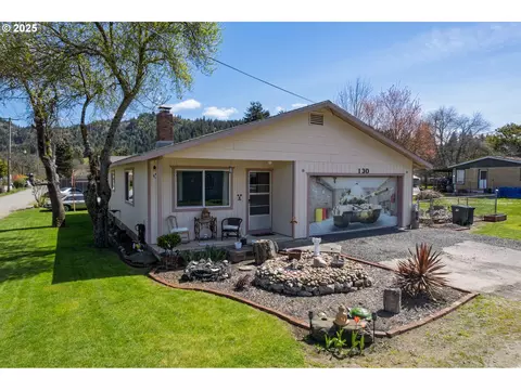 130 E Birch St, Powers, OR 97466 photo 1