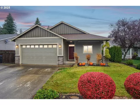 1200 SE Regan Hill Loop SE, Estacada, OR 97023