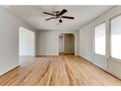Living - 875 W 18th Ave, Eugene, OR 97402 photo 6 of 7