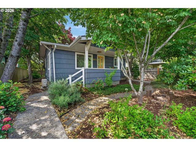 8015 N Mississippi Ave, Portland, OR 97217