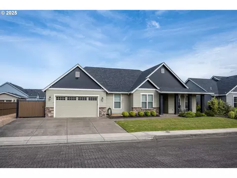 93 Bobby Jones Ave, Creswell, OR 97426