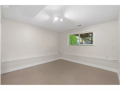 Other - 2160 SE Paloma Dr, Gresham, OR 97080 photo 10 of 15