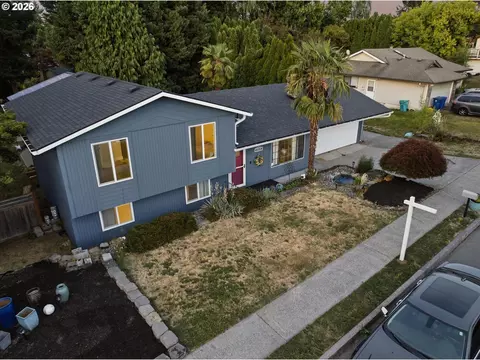 View/Area - 2160 SE Paloma Dr, Gresham, OR 97080 photo 1 of 1