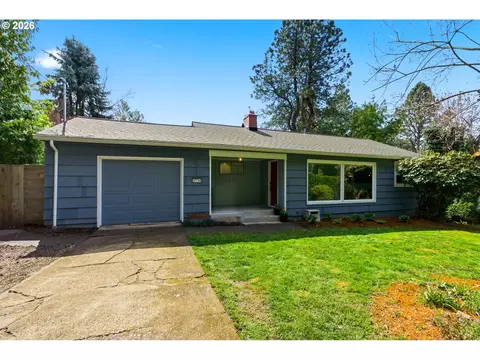 3734 SW Hamilton St, Portland, OR 97221