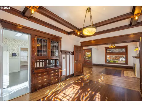 Other - 990 W 7th Ave, Eugene, OR 97402 photo 1 of 12