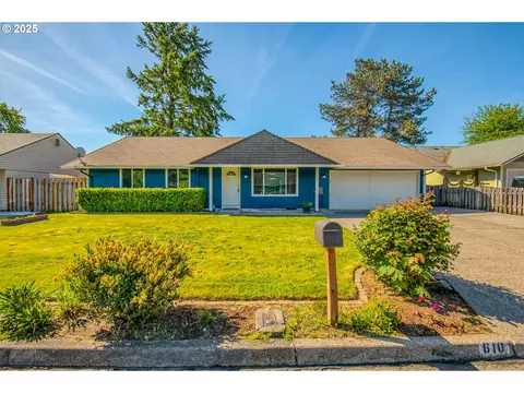 610 NE 22nd St, Gresham, OR 97030