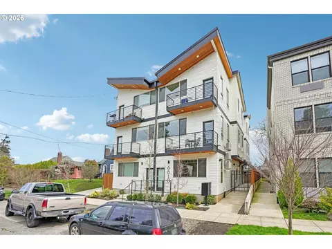6610 N Greenwich Ave #3, Portland, OR 97217