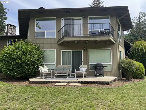68553 E Fairway Estates Rd #F3, Welches, OR 97067