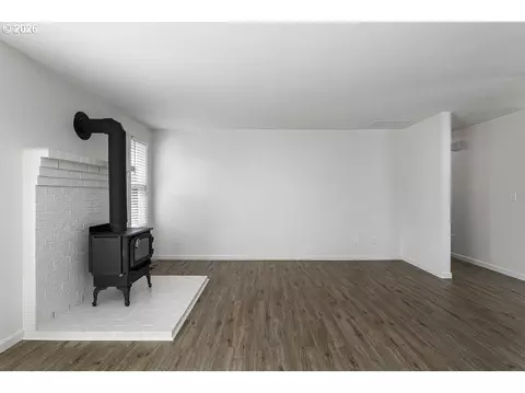 1602 NE Centurion Pl, Gresham, OR 97030 photo 13