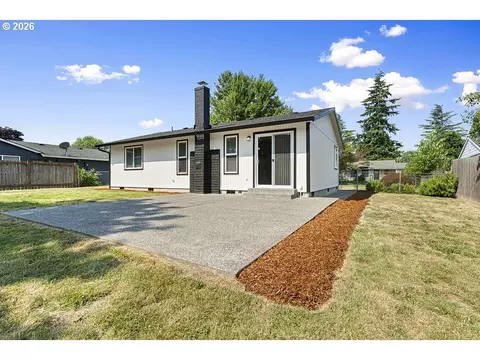 1602 NE Centurion Pl, Gresham, OR 97030 photo 32