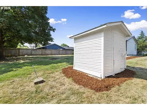 1602 NE Centurion Pl, Gresham, OR 97030 photo 34