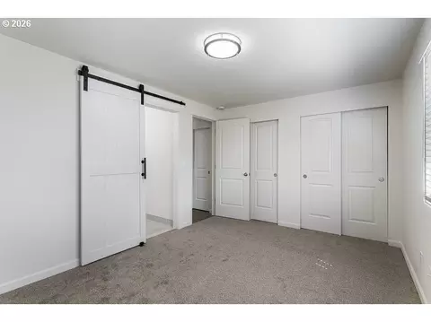 1602 NE Centurion Pl, Gresham, OR 97030 photo 28