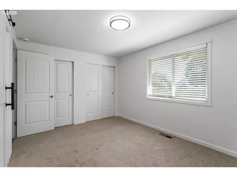 1602 NE Centurion Pl, Gresham, OR 97030 photo 27
