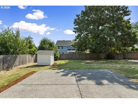 1602 NE Centurion Pl, Gresham, OR 97030 photo 29