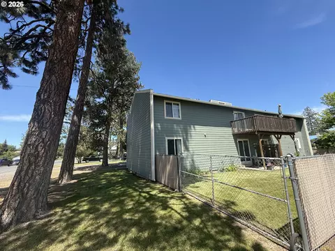 Exterior - 171 N 15th Ave, Elgin, OR 97827 photo 7 of 9
