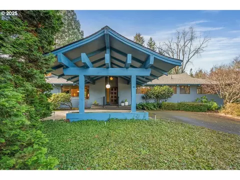 11501 S Aventine Ave, Portland, OR 97219