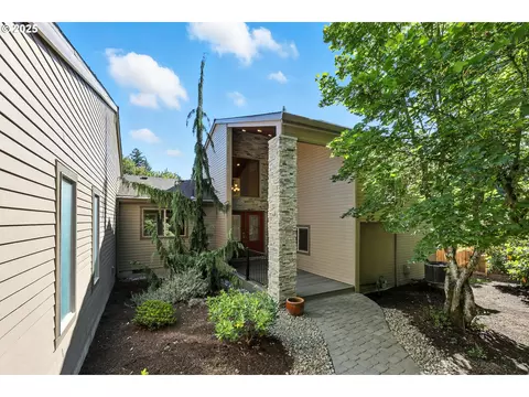 4200 SE Hull Ave, Milwaukie, OR 97267