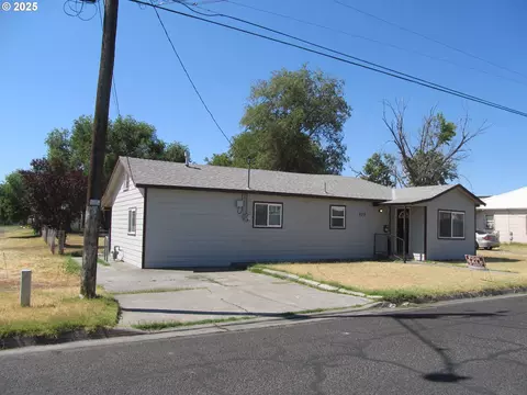 220 E Beebe Ave, Hermiston, OR 97838