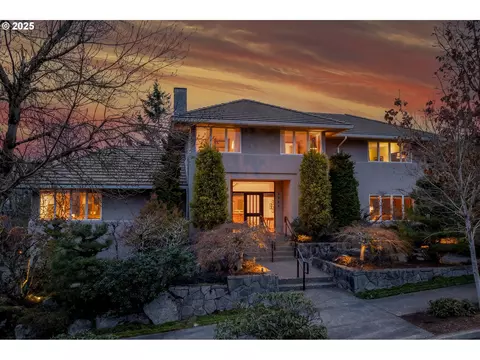 2311 NW Pinnacle Dr NW, Portland, OR 97229