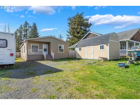 35390 Bayside Gardens Rd, Nehalem, OR 97131