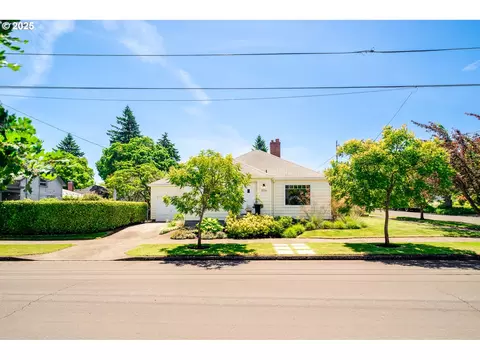 3556 NE Alberta Ct, Portland, OR 97211