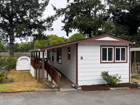 98041 Hall Way Rd #2, Brookings, OR 97415