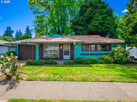 9029 N Gilbert Pl, Portland, OR 97203