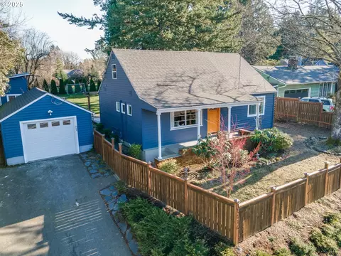 10016 SW 35th Ave, Portland, OR 97219