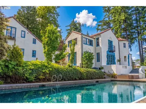 11108 S Collina Ave, Portland, OR 97219