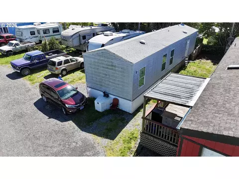 95750 Jerrys Flat Rd #11, Gold Beach, OR 97444