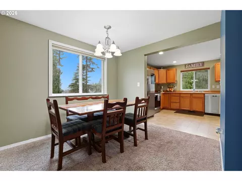 Dining - 46725 SE George Rd, Estacada, OR 97023 photo 2 of 2