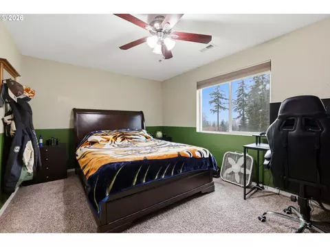 Bedroom - 46725 SE George Rd, Estacada, OR 97023 photo 4 of 8