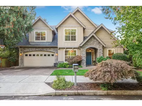 8311 SW 42nd Ave, Portland, OR 97219