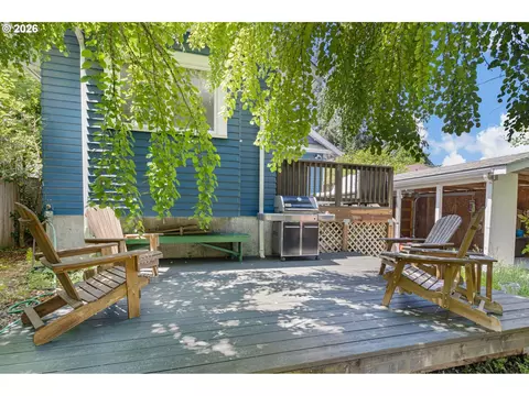 Exterior - 1969 Villard St, Eugene, OR 97403 photo 11 of 12