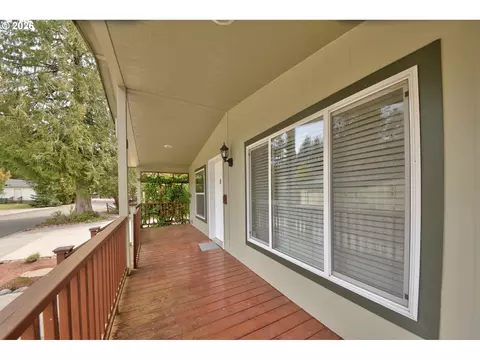 68943 E Cedar Hill Loop, Welches, OR 97067 photo 3
