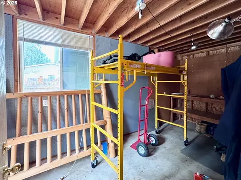 68943 E Cedar Hill Loop, Welches, OR 97067 photo 32