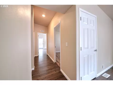 68943 E Cedar Hill Loop, Welches, OR 97067 photo 12