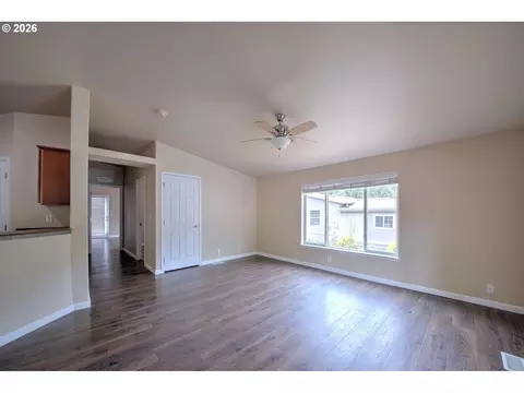 68943 E Cedar Hill Loop, Welches, OR 97067 photo 5