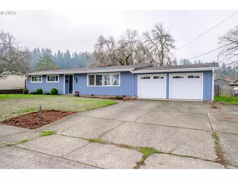 810 5th Ave, Sweet Home, OR 97386