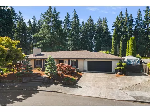 13650 NE Hassalo St, Portland, OR 97230