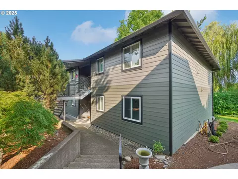 12614 NW Barnes Rd #12, Portland, OR 97229