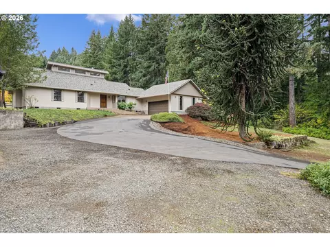 35982 Shoreview Dr, Dorena, OR 97434