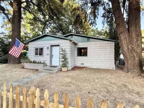 274 Senate St, Salem, OR 97304