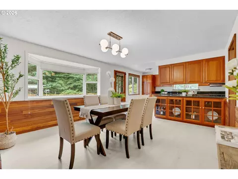 Dining - 33828 SE Francis Rd, Gresham, OR 97080 photo 1 of 2