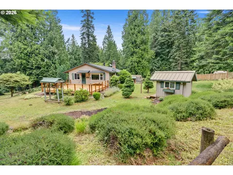 Exterior - 33828 SE Francis Rd, Gresham, OR 97080 photo 3 of 16
